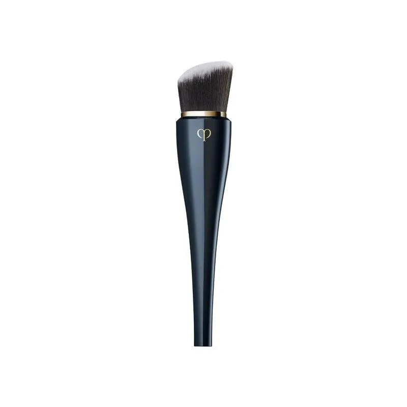 Clé de Peau Beauté High Coverage Foundation Brush