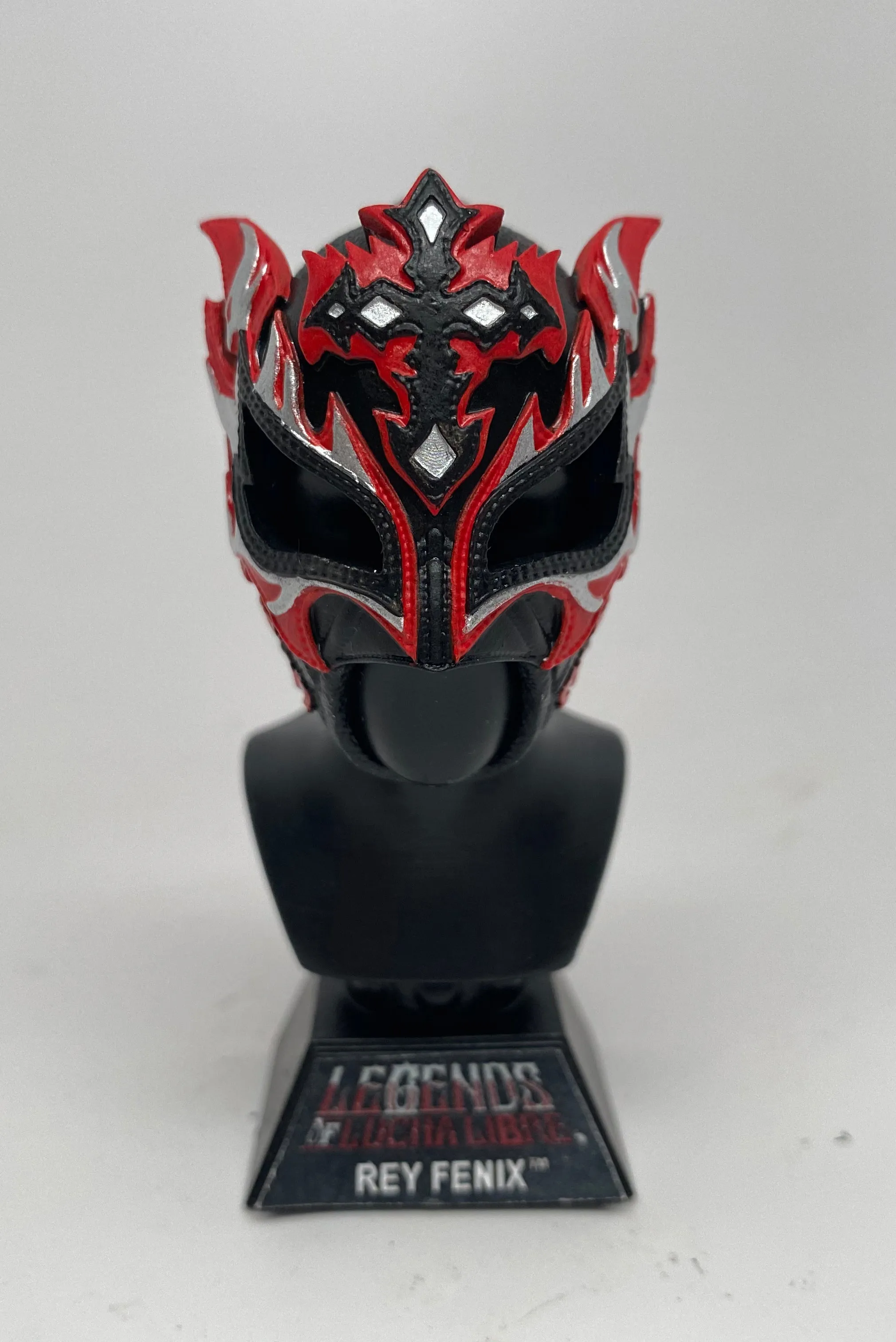 Legends of Lucha Libre: Mystery Mascaras Wave 1