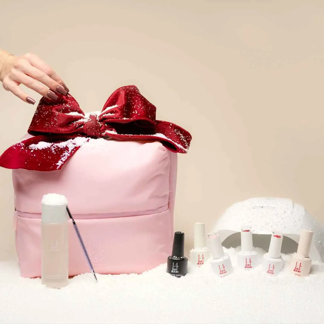 Mulled Wine At-Home Gel Polish Vanity Bag Kit