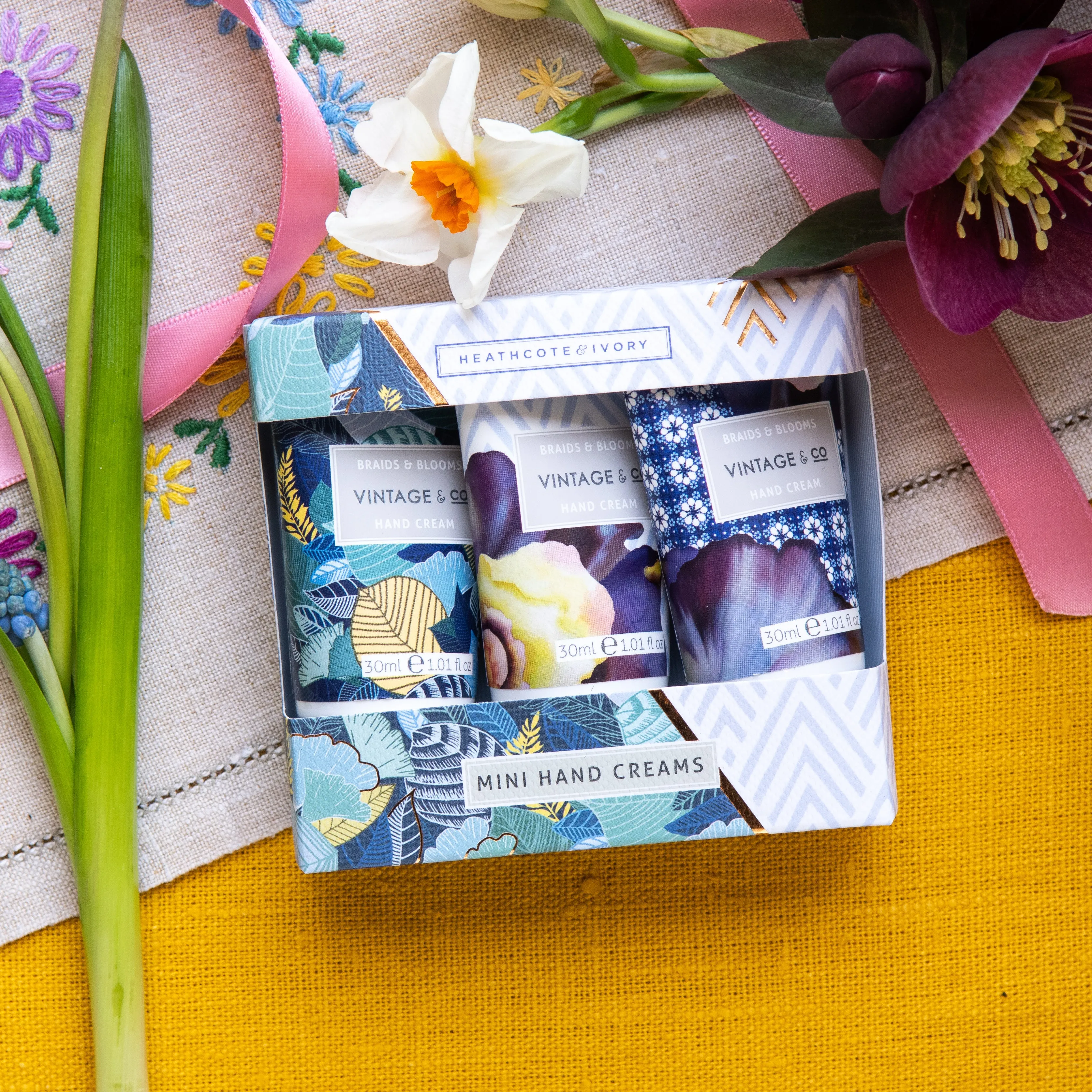 Vintage & Co Braids & Blooms Mini Hand Creams